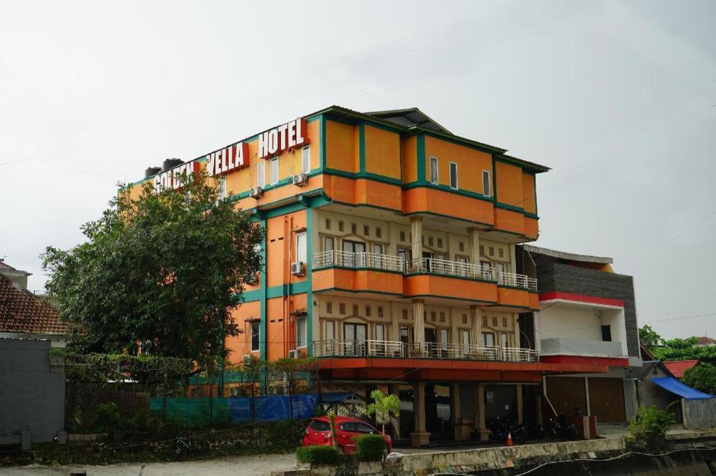 Hotel Golden Vella Pangkal Pinang Exterior photo