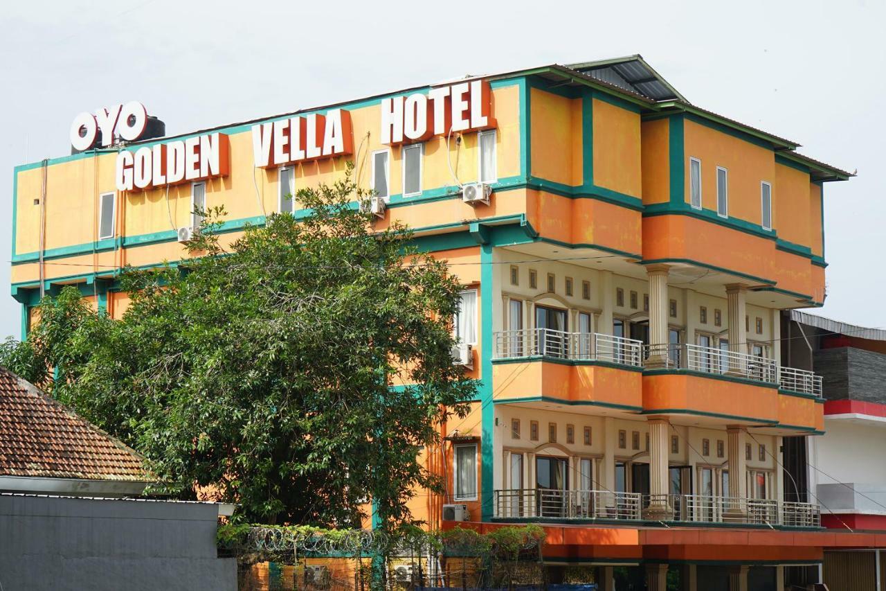 Hotel Golden Vella Pangkal Pinang Exterior photo