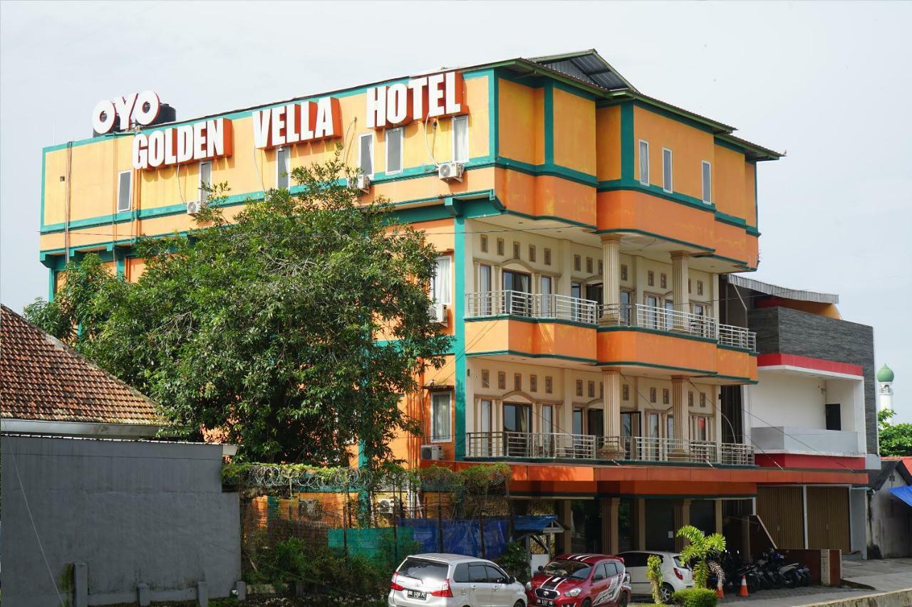 Hotel Golden Vella Pangkal Pinang Exterior photo